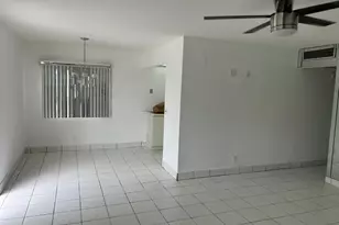 133 Tuscany B, Delray Beach, FL 33446 - Photo 5