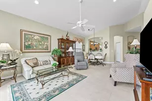 810 NW Rutherford Ct, Port Saint Lucie, FL 34983 - Photo 9