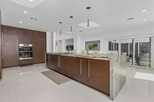 615 3rd Key Dr, Fort Lauderdale, FL 33304 - Photo 17