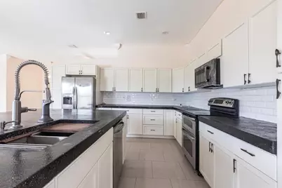 906 E 10th Street, Lehigh Acres, FL 33972 - Photo 13