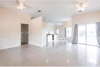 906 E 10th Street, Lehigh Acres, FL 33972 - Photo 7