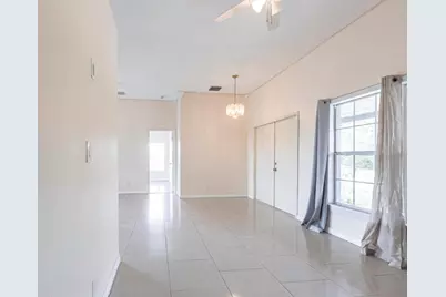 906 E 10th Street, Lehigh Acres, FL 33972 - Photo 5