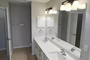 585 NW Floresta Dr, Port Saint Lucie, FL 34983 - Photo 11