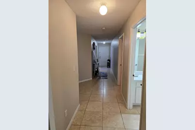 585 NW Floresta Drive, Port Saint Lucie, FL 34983 - Photo 13