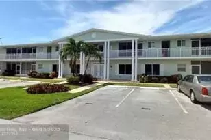 2100 NE 38th St, Lighthouse Point, FL 33064 - Photo 1