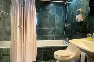 400 Kings Point Dr, North Miami Beach, FL 33160 - Photo 11