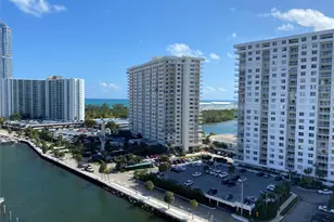 400 Kings Point Dr, North Miami Beach, FL 33160 - Photo 5