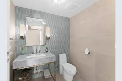 435 Bayshore Drive #702, Fort Lauderdale, FL 33304 - Photo 23