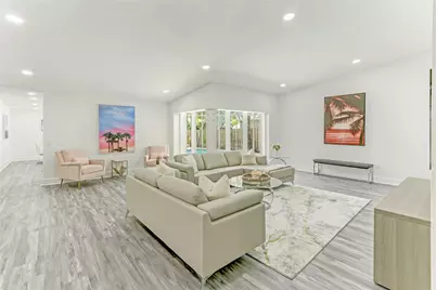 16643 Redwood Way, Weston, FL 33326 - Photo 5