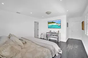 354 Golden Beach Dr, North Miami Beach, FL 33160 - Photo 53