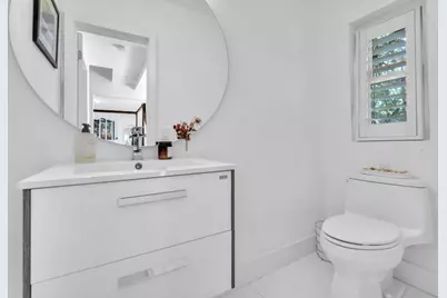 354 Golden Beach Drive, North Miami Beach, FL 33160 - Photo 49