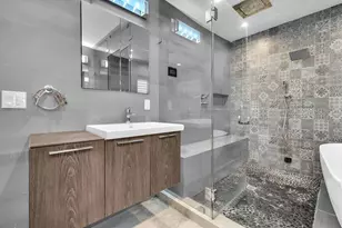 354 Golden Beach Dr, North Miami Beach, FL 33160 - Photo 37