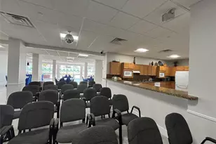 405 N Ocean Blvd, Pompano Beach, FL 33062 - Photo 11