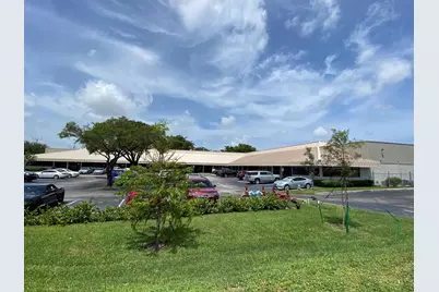 290 SW 12th Avenue, Pompano Beach, FL 33069 - Photo 1