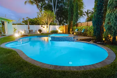 1924 NE 18th Street, Fort Lauderdale, FL 33305 - Photo 3