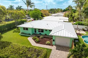 1924 NE 18th St, Fort Lauderdale, FL 33305 - Photo 9