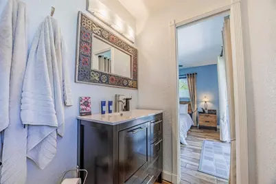 1924 NE 18th Street, Fort Lauderdale, FL 33305 - Photo 27