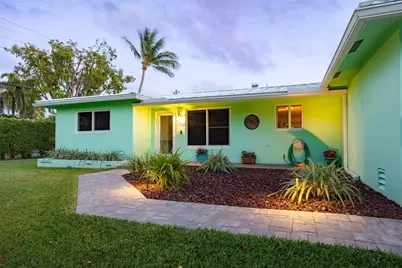 1924 NE 18th Street, Fort Lauderdale, FL 33305 - Photo 9