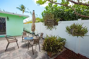 1924 NE 18th St, Fort Lauderdale, FL 33305 - Photo 33