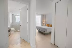 4111 S Ocean Dr, Hollywood, FL 33019 - Photo 17