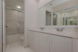 18798 SW 28th St, Miramar, FL 33029 - Photo 17