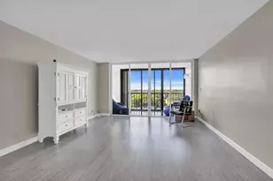 16300 Golf Club Rd, Weston, FL 33326 - Photo 13