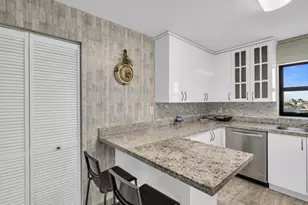 16300 Golf Club Rd, Weston, FL 33326 - Photo 17