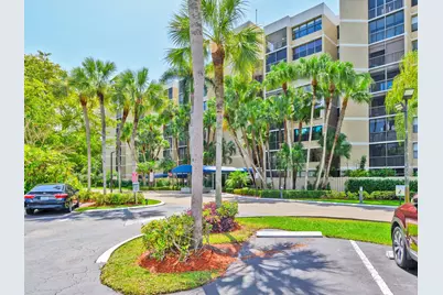 16300 Golf Club Road #719, Weston, FL 33326 - Photo 3