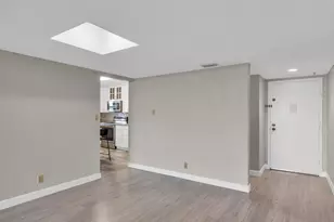 16300 Golf Club Rd, Weston, FL 33326 - Photo 9