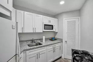 301 N Ocean Blvd, Pompano Beach, FL 33062 - Photo 37