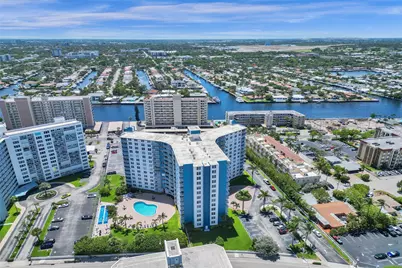 301 N Ocean Boulevard #307, Pompano Beach, FL 33062 - Photo 23