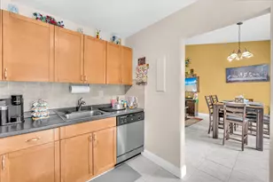 6008 NW 3rd St, Margate, FL 33063 - Photo 15