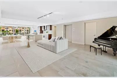 133 Isle Of Venice Drive #201, Fort Lauderdale, FL 33301 - Photo 3