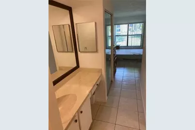 1985 SW 15th Street #123, Deerfield Beach, FL 33442 - Photo 5