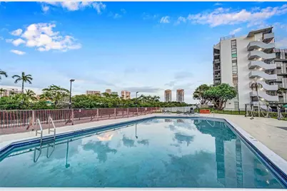 3401 N Country Club Drive #110, Aventura, FL 33180 - Photo 35