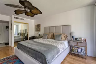 3401 N Country Club Dr, Aventura, FL 33180 - Photo 29