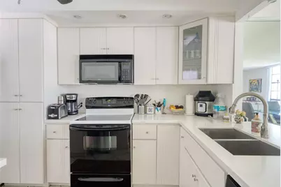 3401 N Country Club Drive #110, Aventura, FL 33180 - Photo 15