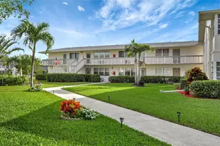 275 Markham M, Deerfield Beach, FL 33442 - Photo 15