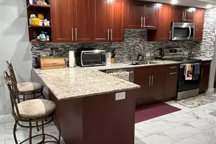 16 Spinning Wheel Ln, Tamarac, FL 33319 - Photo 3