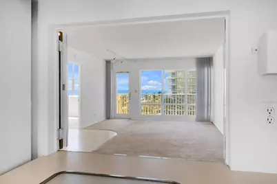 750 N Ocean Boulevard #604, Pompano Beach, FL 33062 - Photo 7