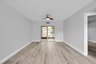 1021 Crystal Lake Dr, Pompano Beach, FL 33064 - Photo 5