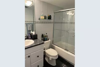 3010 NE 16 Avenue #102, Fort Lauderdale, FL 33334 - Photo 13