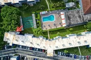 7897 Golf Cir Dr, Margate, FL 33063 - Photo 11