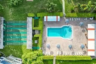 7897 Golf Cir Dr, Margate, FL 33063 - Photo 9