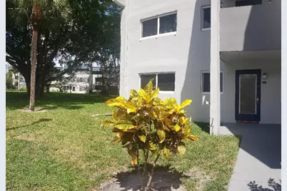 7897 Golf Circle Drive #112, Margate, FL 33063 - Photo 3