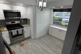 7684 NW 18th St, Margate, FL 33063 - Photo 17