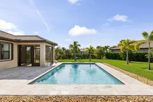 239 SE Courances Dr, Port Saint Lucie, FL 34984 - Photo 11