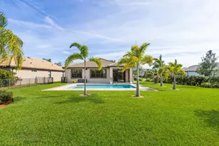 239 SE Courances Dr, Port Saint Lucie, FL 34984 - Photo 7