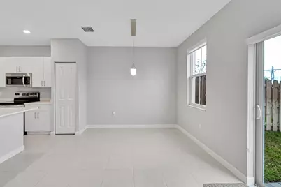 4614 NW 120th Way #4614, Pompano Beach, FL 33076 - Photo 13