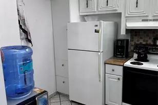 2831 Somerset Dr, Fort Lauderdale, FL 33311 - Photo 15